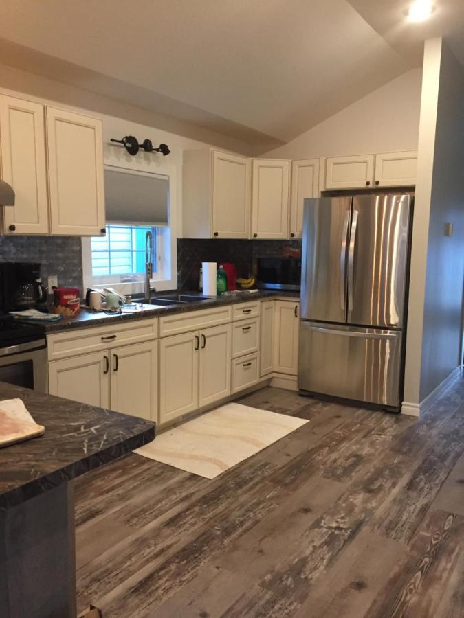Sandy Cove Cottage Crystal Beach Esterno foto